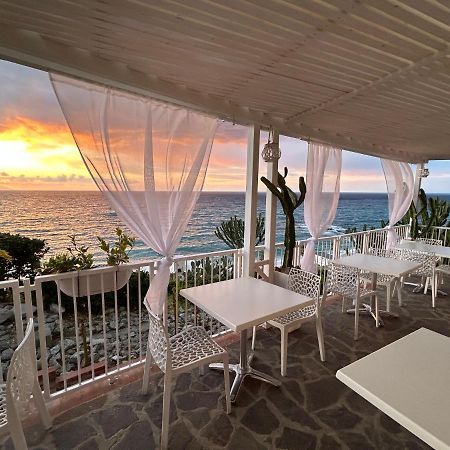Mediterranean Boutique Hotel Tropea Esterno foto