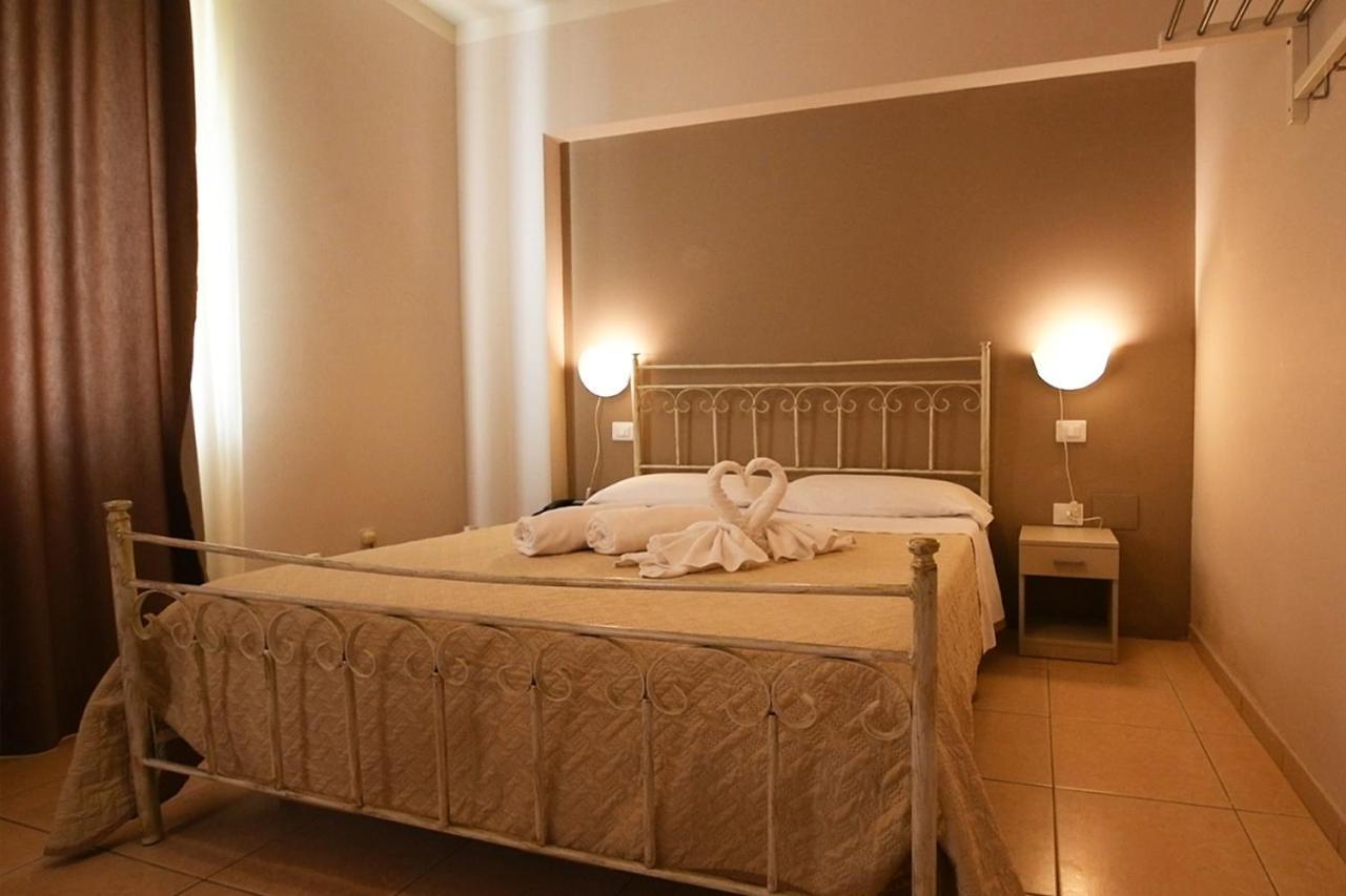 Mediterranean Boutique Hotel Tropea Esterno foto