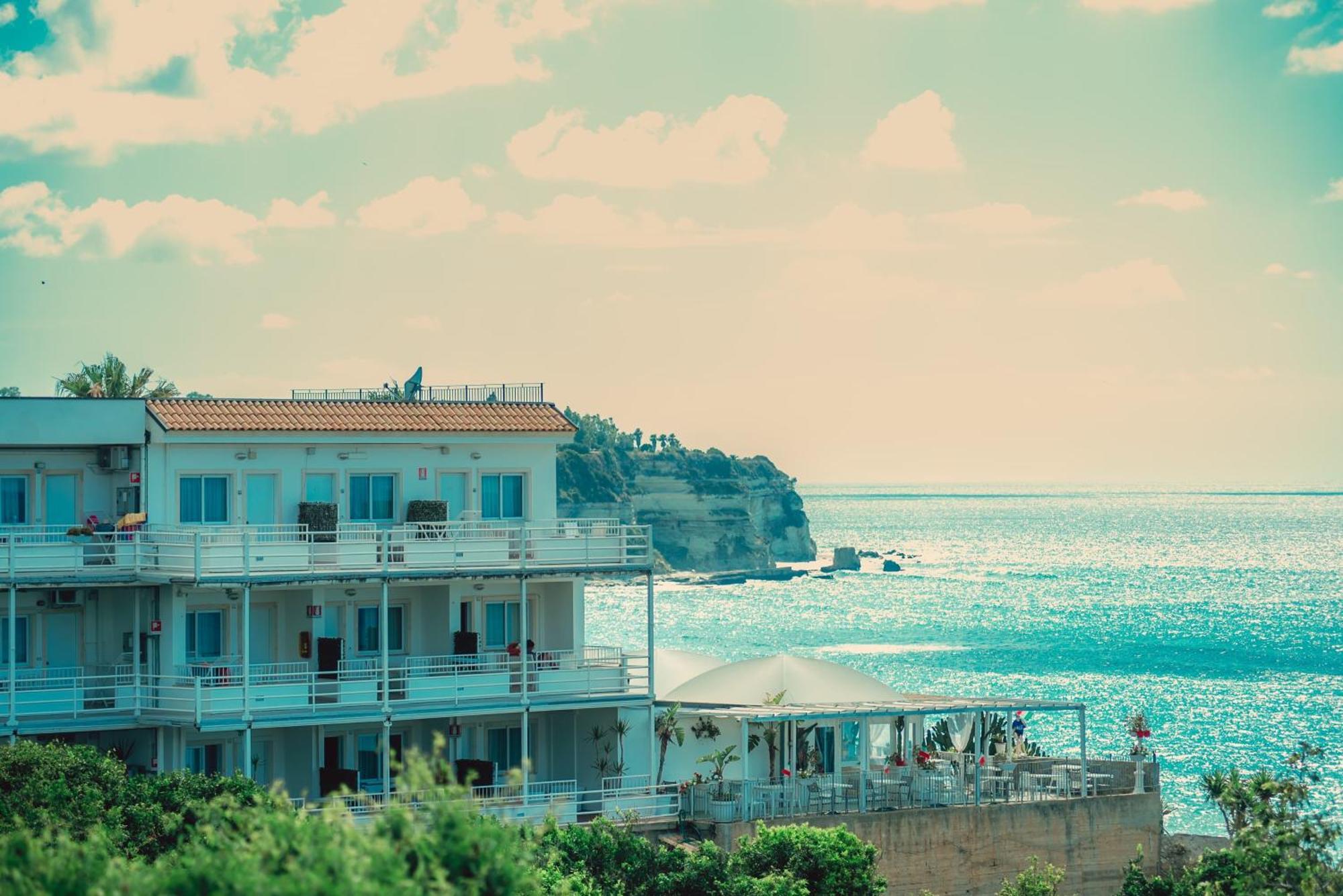 Mediterranean Boutique Hotel Tropea Esterno foto