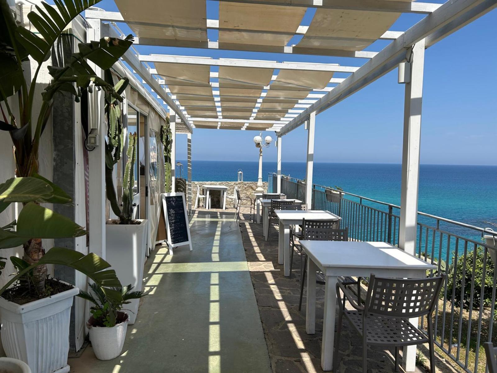 Mediterranean Boutique Hotel Tropea Esterno foto